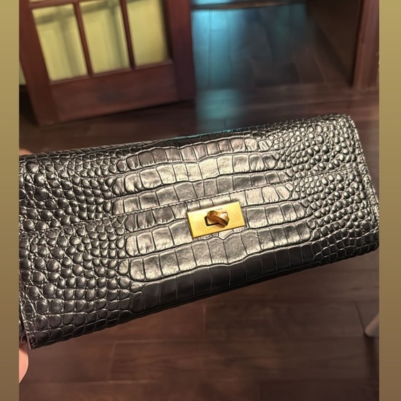 Balenciaga new Black Crocodile-Embossed Clutch east west long pouch - Picture 1 of 3